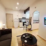 Apartment Kato 400m To The Paphos