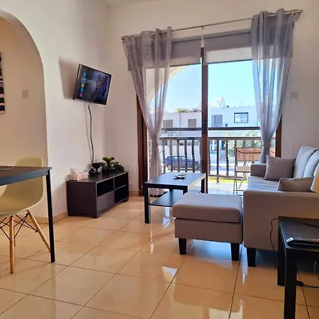 Appartement Kato 400m To The