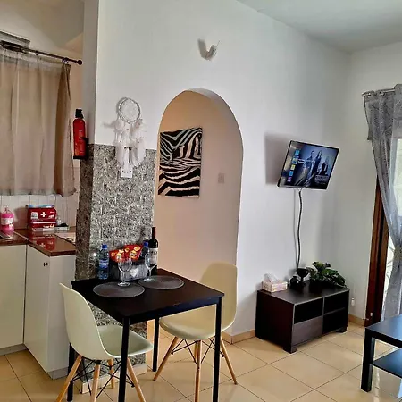 Apartament Kato 400m To The *
