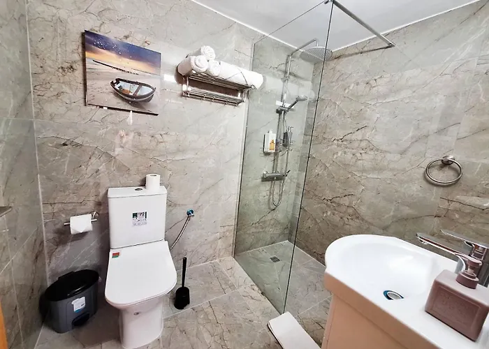 아파트 Kato 400m To The