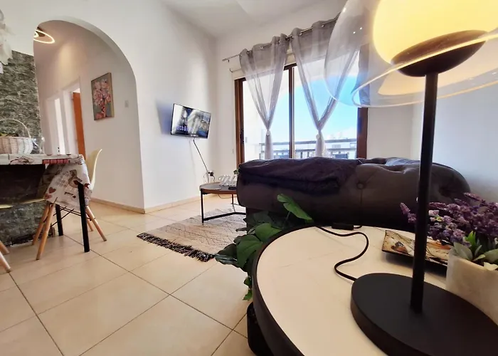 Kato 400m To The Daire Pafos