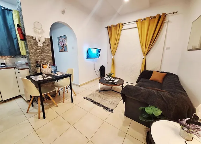 Daire Kato 400m To The