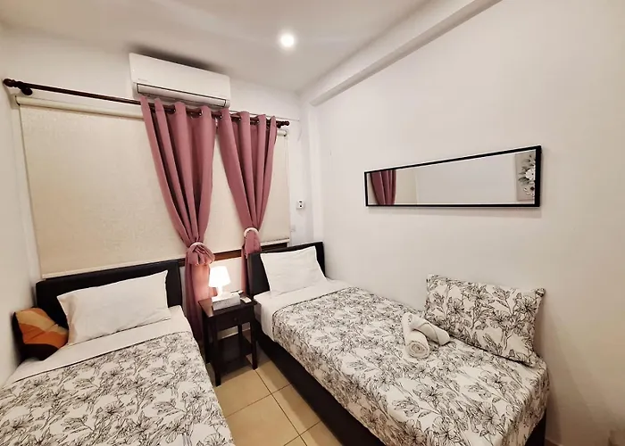 Kato 400m To The 아파트 *