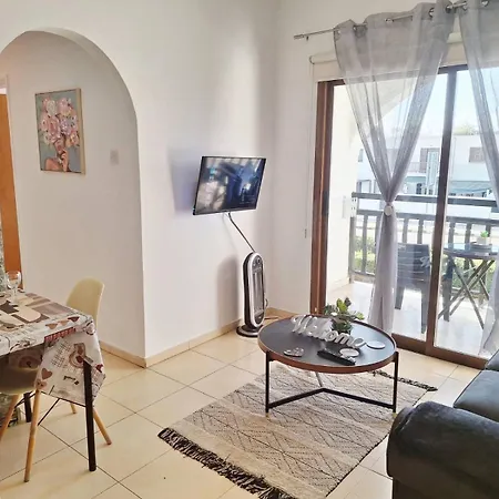 Kato 400m To The Διαμέρισμα *