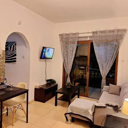 Kato 400m To The Apartamento *