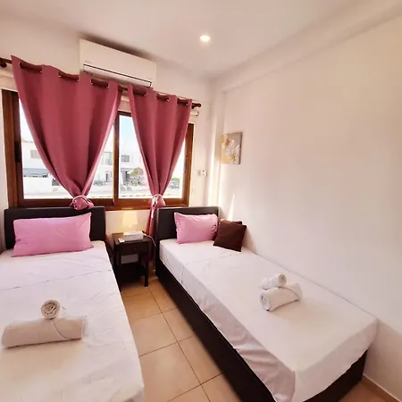 Apartamento Kato 400m To The