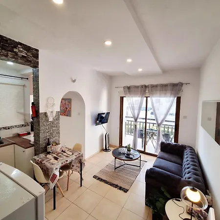 Apartamento Kato 400m To The *