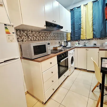 Kato 400m To The Lägenhet