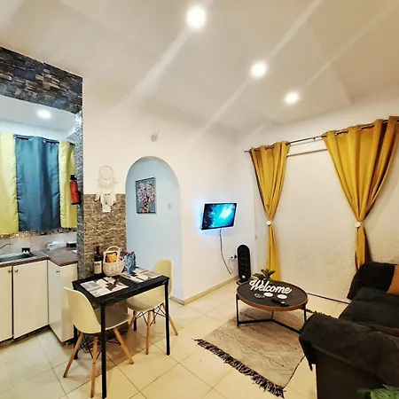 Kato 400m To The * Paphos