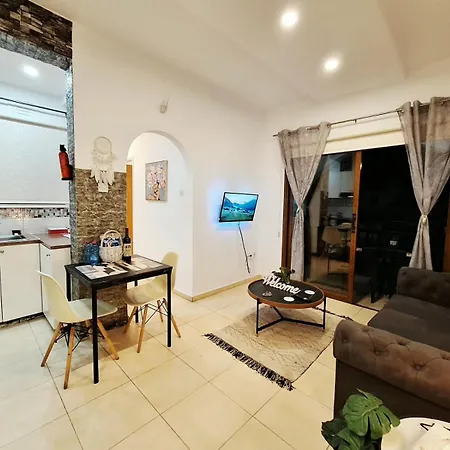 Kato 400m To The * Paphos